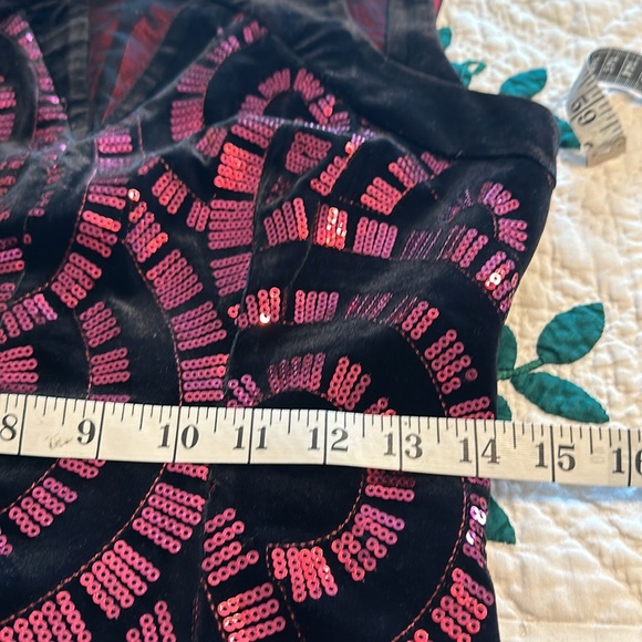 Jax raspberry red and black velvet pencil dress size 4 - Picture 8 of 11